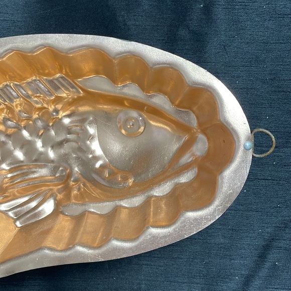 2 for $10 Vtg Copper Fish Mold - Picture 7 of 8